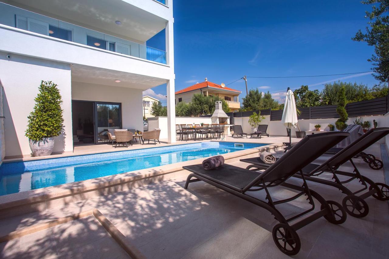 Villa Petra Kaštela Exteriör bild